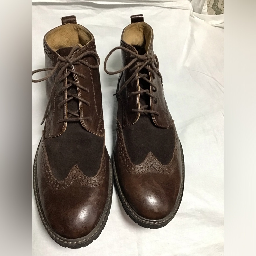 FLORSHEIM Wingtip Leather Suede Brown Ankle Boots M 10.5D